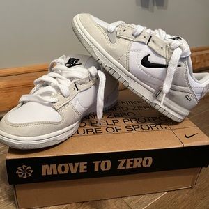 Nike Dunk Low Disrupt 2 (pale ivory black - women’s)